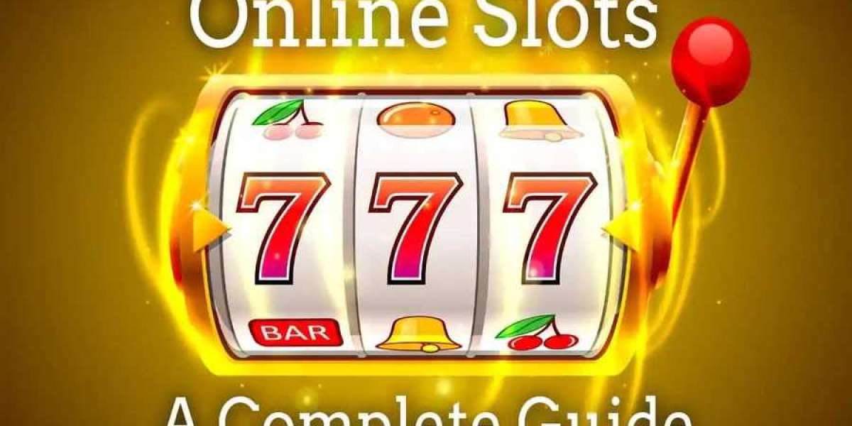 Bet, Bluff, and Baccarat: Navigating the Online Table with Flair!